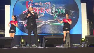 탤런트가수 라동근-옷 다리고 구두 닦았네_가요축제-제7회영덕물가자미축제-축산항_영상감독 이상웅-2014.06.14. 00177