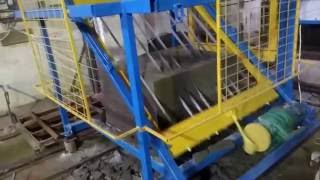 Пенобетон, распил монолитного пенобетона.