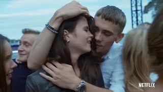 Осталась с парнем который изнасиловал ее
