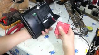 Ремонт портативного DVD проигрывателя BRAVIS  Замена аккумуляторов