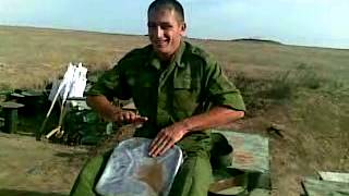 Чеченец учит салаг танцевать лезгинку Жрач