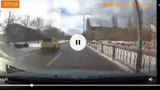 В Энергодаре пьяный водитель сбил на переходе коляску с ребёнком