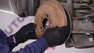 Como substituir a rolamento da roda traseira no SKODA OCTAVIA 1U [TUTORIAL]