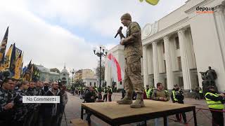 Як Нацкорпус вимагав паспорти для іноземних добровольців АТО
