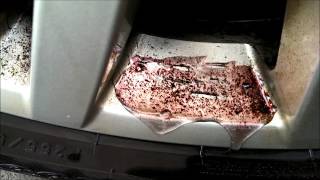 CarPro IRON X paste - čištění kol od brzdného prachu - UMYEM