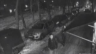 Нарки с 5 попыток ищут закладку под окном. Real video