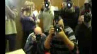 Vlog by Alexander Rybak - The War Of The Cameras! (November 24. 2009)