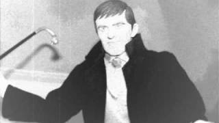 Carl Kolchak vs. Barnabas Collins: The  Night Stalker in Dark Shadows 1/6 Scale