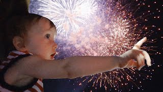 Baby's First Firework Show *Cutest Reaction Ever* | Teen Mom Vlog