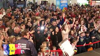 "Fetele de la Botoşani" în concert la Uvertura Mall