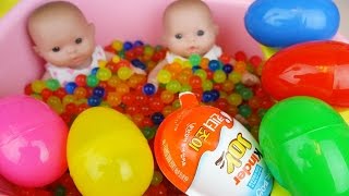 Orbeez shower Baby doll and Surprise eggs, kinder joy toys play