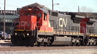 CN C40-8 2109 leads CN G891