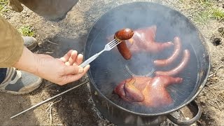 Куры горячего копчения в самодельной коптильне из кастрюли !