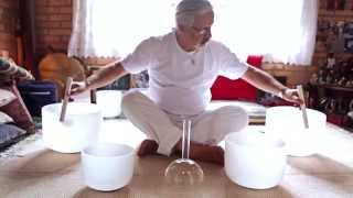 Meditação com Tigelas de Cristal de Quartzo
