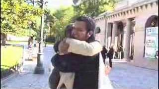 ABRAZOS GRATIS MADRID 2006 FREE HUGS