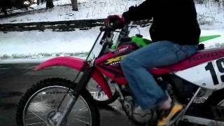 Drag Race: Klx110L vs Crf100