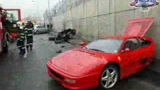 Crash - - voiture de luxe --ca fait mal au coeur