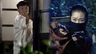 共軍女兵夜襲漢奸基地，雙槍怒射17名敵兵！