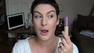 Anti cernes Tarte Shape Tape : je crois qu’on tient un truc !