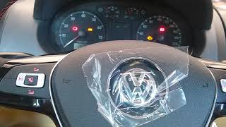 Volkswagen Polo com volante multifuncional do novo Fox instalado 100% funcional