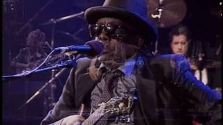 John Lee Hooker & Bonnie Raitt Perform "I'm In The Mood" (Live, 1991)