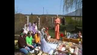 МАХА  ЯДЖНА-ЛАКШМИНАРАЯНА.   КИЕВ. ВОСКРЕСЕНЬЕ,   26.0.