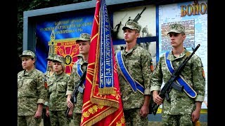 В 55-й запорожской артиллерийской бригаде праздник – им вручили Боевое знамя