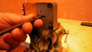 Вскрытие замка MAUER 73030[http://omkey.net]