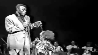 King Kester , Abeti Masikini et Reddy au Zenith ( 1989 ) - NZINZI