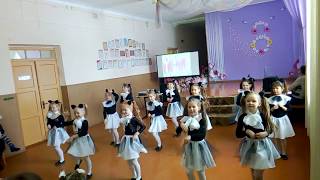КЛАССНЫЙ ТАНЕЦ КОШКИ
