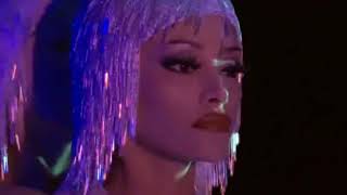 CRAZY HORSE show Египетский танец
