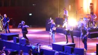 Donots and Frank Turner - So Long - 15/12/2012 Grand Münster Slam