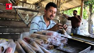 Coheteros: los hombres de luz y fuego