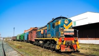 Тепловоз ТЭМ2-2042 1969 года выпуска на маневровых работах на станции Осень, Ижевск
