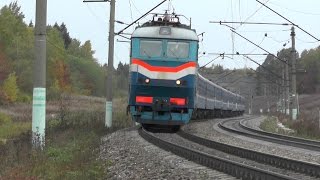 Электровоз ЧС7-048 с поездом № 132 Брест - Москва