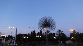 Встречаем рассвет в Лазаревском, на улице Победы. Фонтан "Одуванчик". Lazarevskoe - SOCHI - RUSSIA