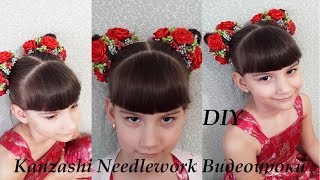 DIY Резинка на маленький пучок.  МК Украшение на гульку.  Розы из атласных лент.  Канзаши