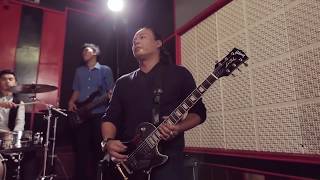 Bagimu Negeri cover by Yuni Hastuti