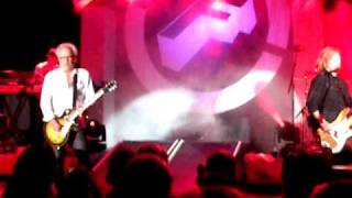 Foreigner - Juke Box Hero + Whole Lotta Love - Live @ Alcatraz (Milan) 04.11.10