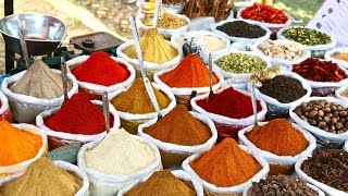 Друзья открыли магазин специй, орехов и других няш