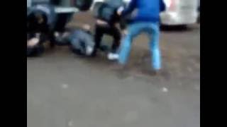 Забили 4 Российских Полицейских! Отправил в нокаут Полицейского видео