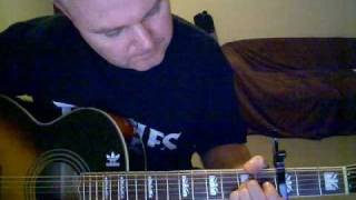 ♪♫ Noel Gallagher - Everybody's On The Run (Tutorial)