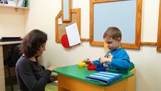 Діти з аутизмом потребують особливого навчання