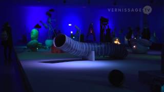 Geoffrey Farmer: Let's Make the Water Turn Black / Migros Museum of Contemporary Art