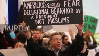 USA: Anti-Trumpers mob Orlando airport in reaction to 'Muslim ban'