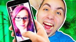 GUARDIAMO DENTRO AL CELLULARE DI ANNA! - Simulacra 1/3