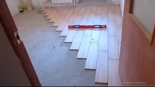 Укладка кафельной плитки 60 х 15 на пол в кухне (обзор)
