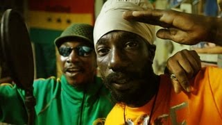 Mark Wonder & Sizzla | Guiding Light - Official Video 2012 | onenessrecords