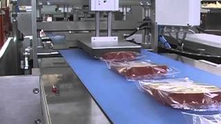 Упаковка сыра в газовой среде.