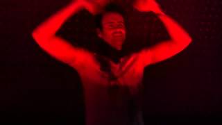 Gareth Emery playing Sandstorm by Darude